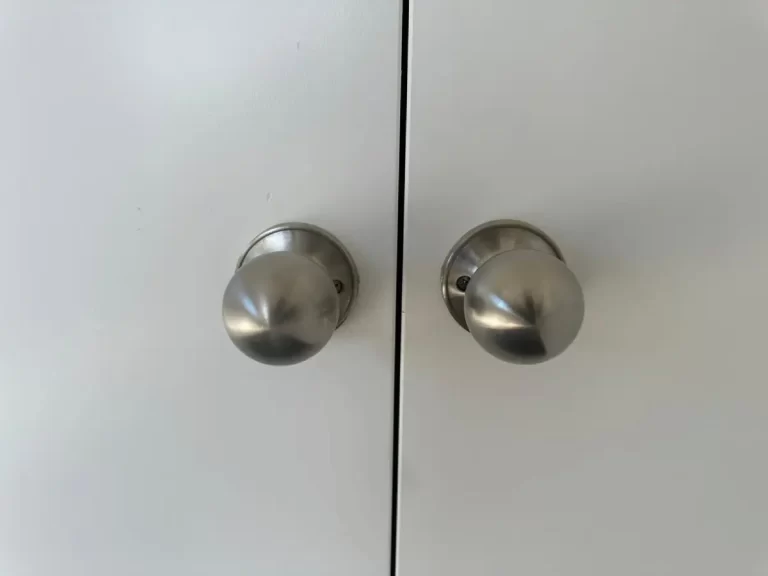 door-repairs-gimg10