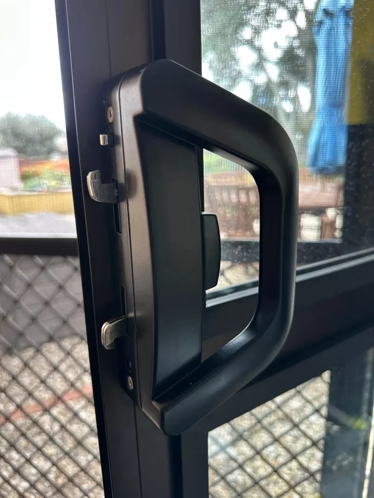 door-repairs-gimg2